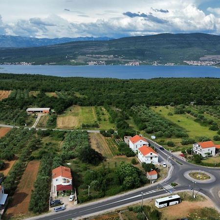 Апартаменты Apartman Lucija Pridraga Экстерьер фото