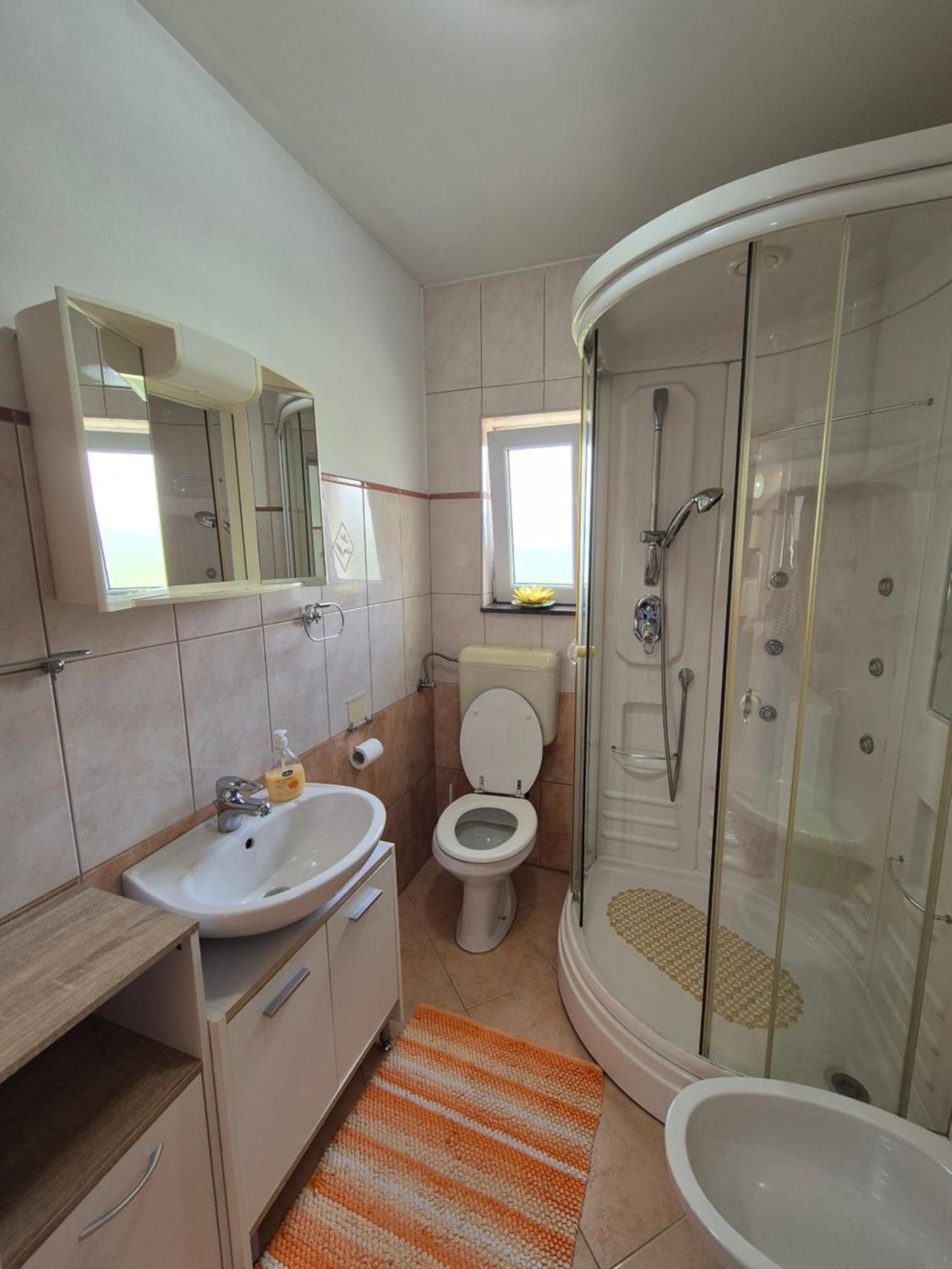 Апартаменты Apartman Lucija Pridraga Экстерьер фото
