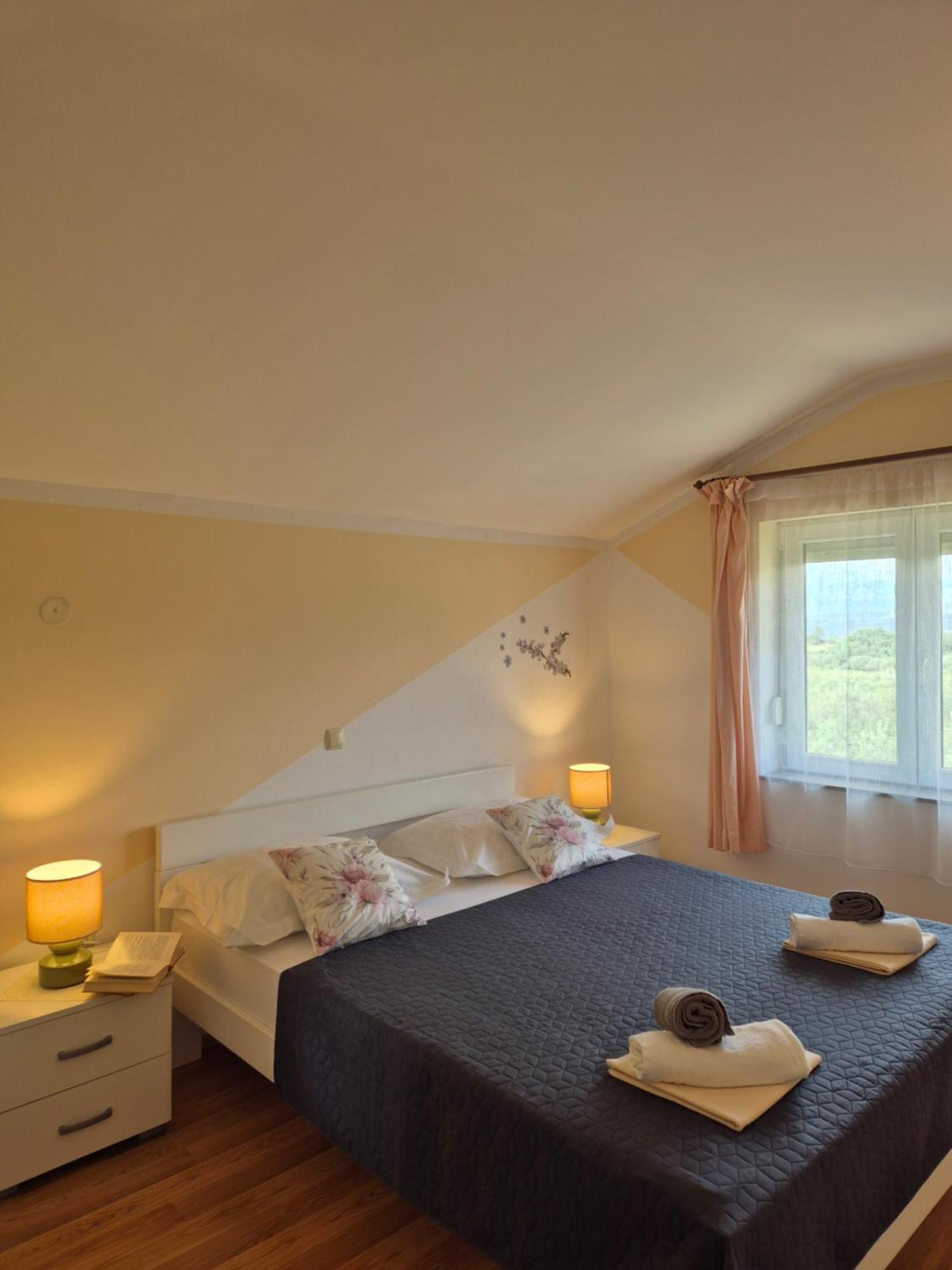 Апартаменты Apartman Lucija Pridraga Экстерьер фото